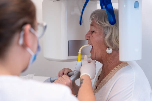Best Emergency Tooth Extraction in Ocala Estates, FL